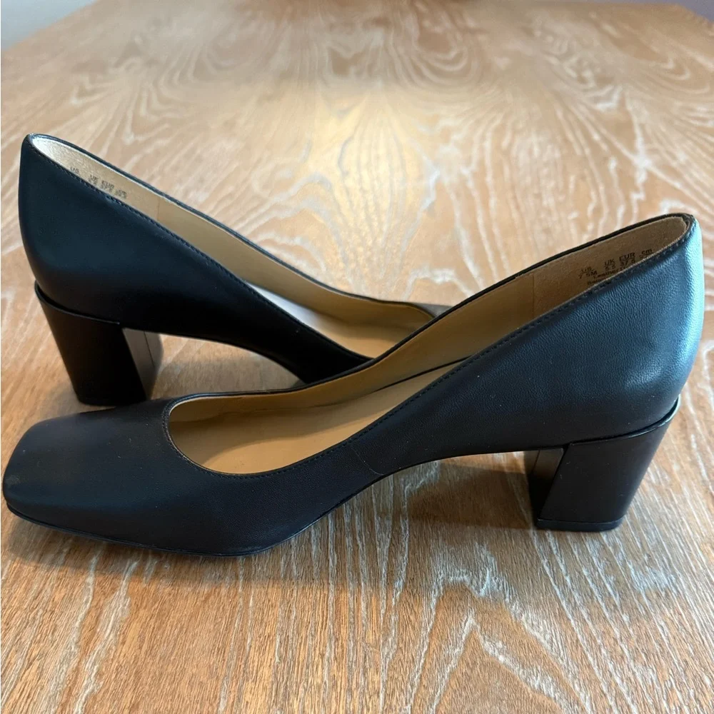 NATURALIZER “Karina” Black Leather Square Toe Block Heel‎ Pumps Women’s Size 7.5